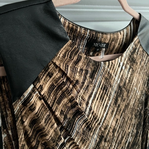 Nic+Zoe Sleeveless Faux Leather Gathered Front Dress | Brown/Black | Medium - Picture 3 of 10